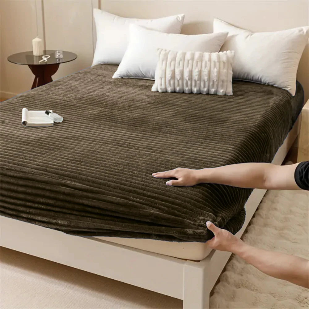 Quirky Hub Luxe Rabbit Fur Fitted Bedsheet – Coffee | King Size 72x78