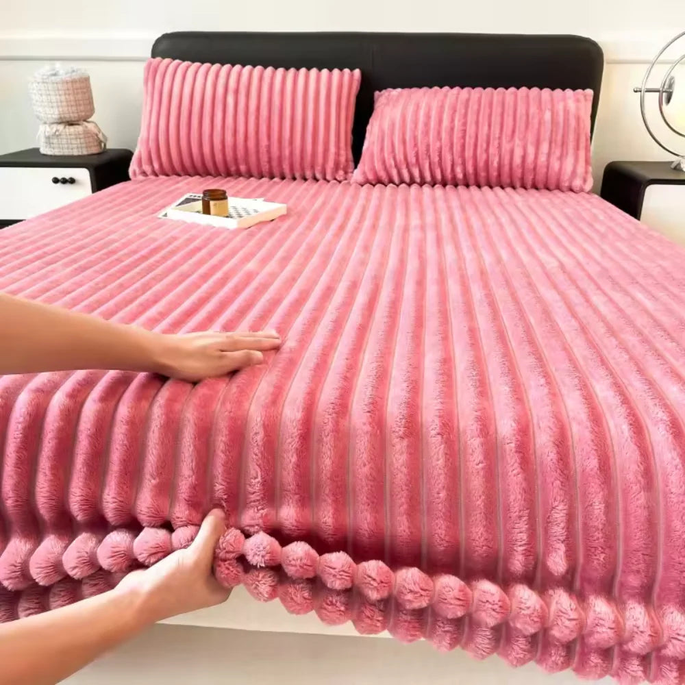 Quirky Hub Luxe Rabbit Fur Fitted Bedsheet – Pink | King Size 72x78