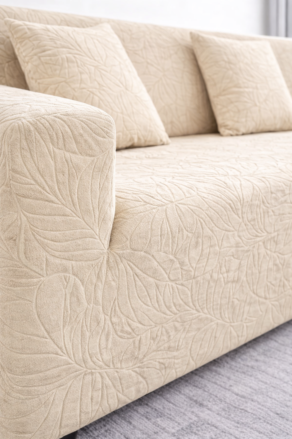 Cream Castle Polar Fleece Sofa Cover – Soft, Stretchable & Washable Corner Sofa Protector