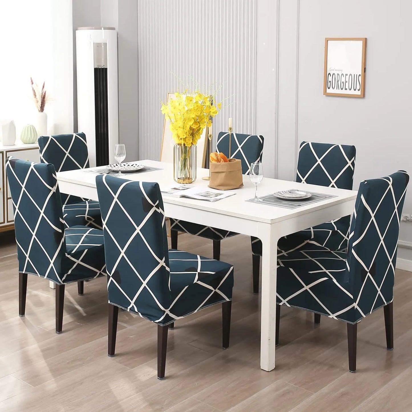 Quirky Hub MAGIC UNIVERSAL CHAIR COVER